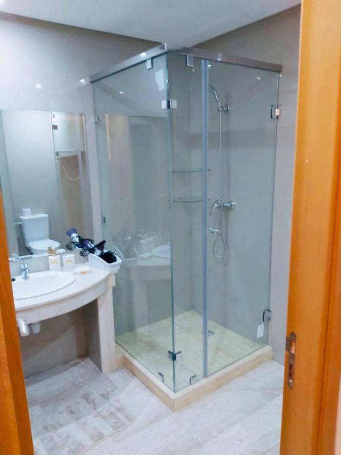 Luxueux Appartement Entre Gueliz Et L'Hivernage Avec Wifi Marraquexe Exterior foto