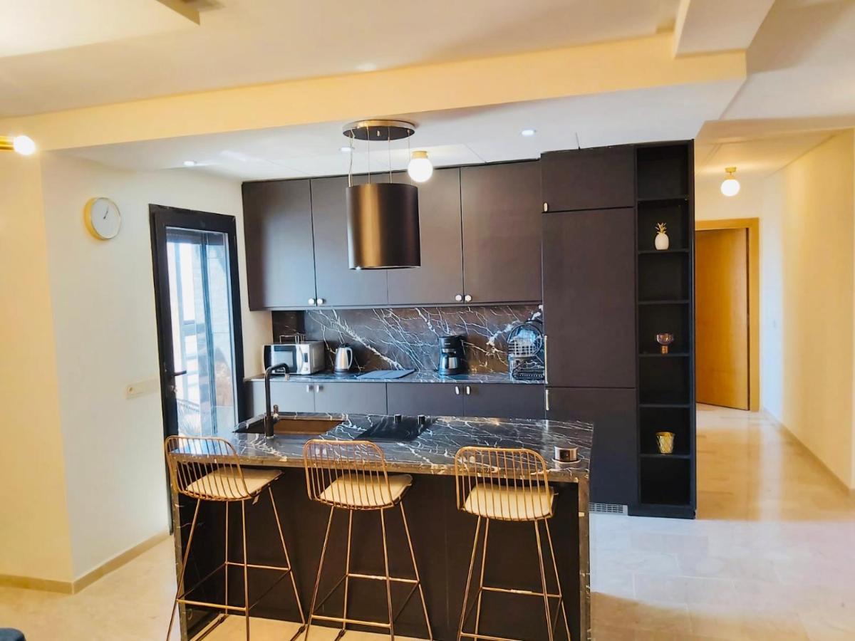 Luxueux Appartement Entre Gueliz Et L'Hivernage Avec Wifi Marraquexe Exterior foto